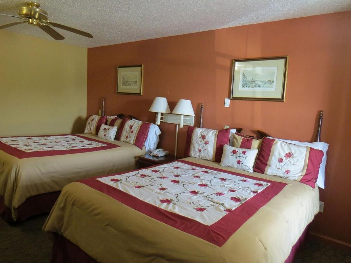 First Western Inn Caseyville 外观 照片